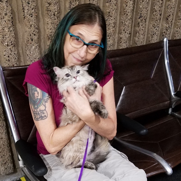 Meet your Posher, Adrienne - Picture 16 of 16